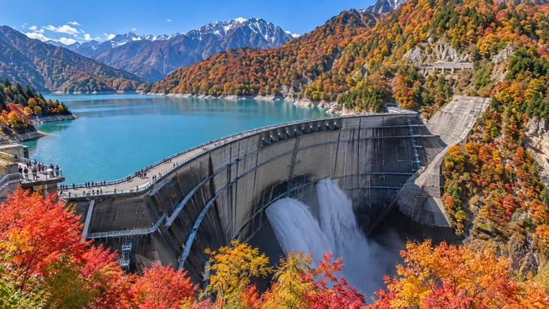 黒部ダムの紅葉シーズンの見頃時期はいつからいつまで?