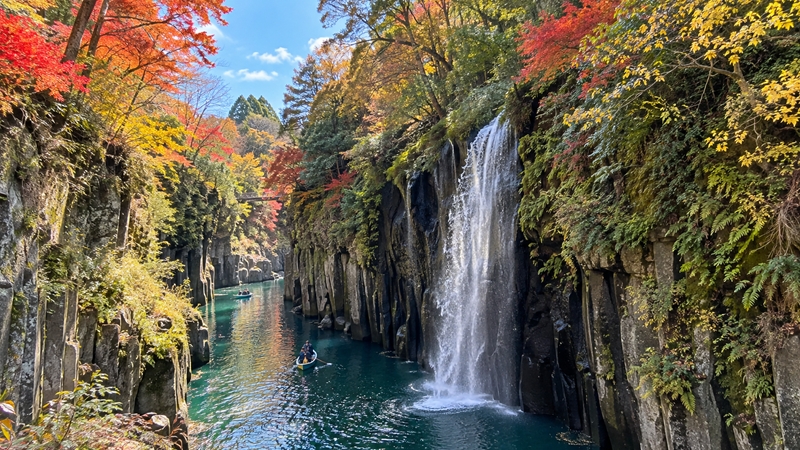 高千穂峡の紅葉シーズンの見頃時期はいつからいつまで?